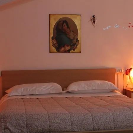 דירה Mansarda Viti - Sguardo Su - Frontone