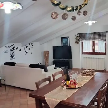 Mansarda Viti - Sguardo Su -