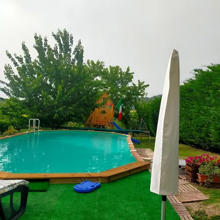 Mansarda Viti - Sguardo Su - Frontone